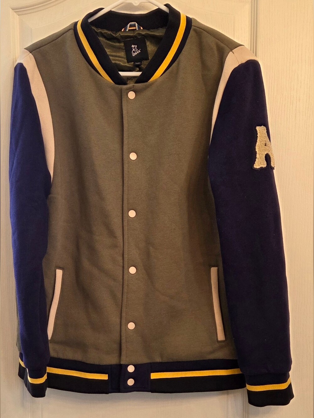 Art Class Letter A Jacket Now Or Never Tiger Patch On The Back Kids XL (16)